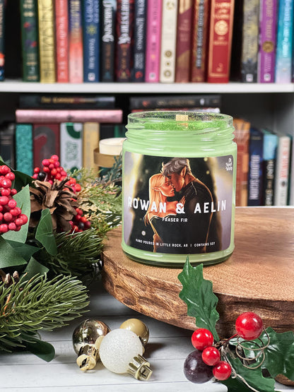 Rowan & Aelin SJM Christmas Candle