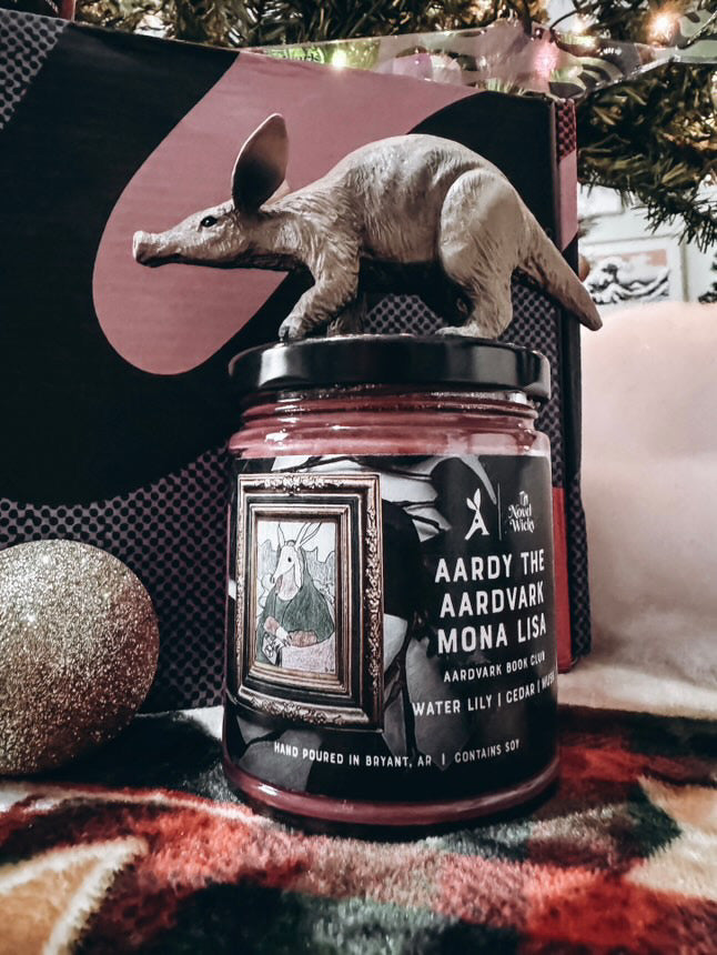 Aardvark Book Club Creation Candle